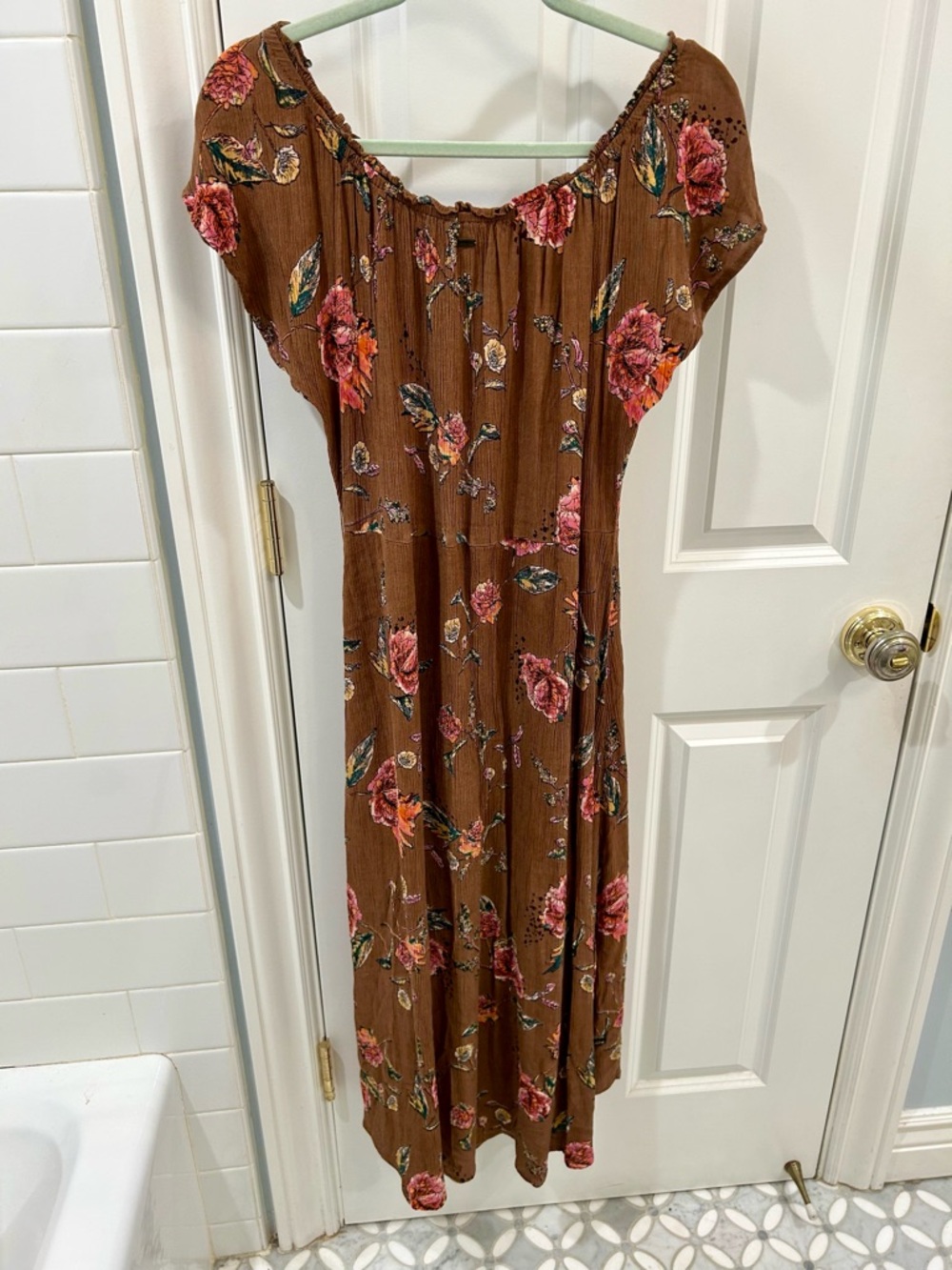 O'Neill Conners Off The Shoulder Midi Dress Crinkle Gauze Floral Boho Pink Brown - Picture 9 of 12